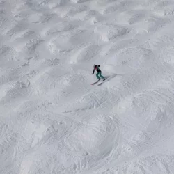Comment savoir si on skie bien ? Évaluer votre technique de ski