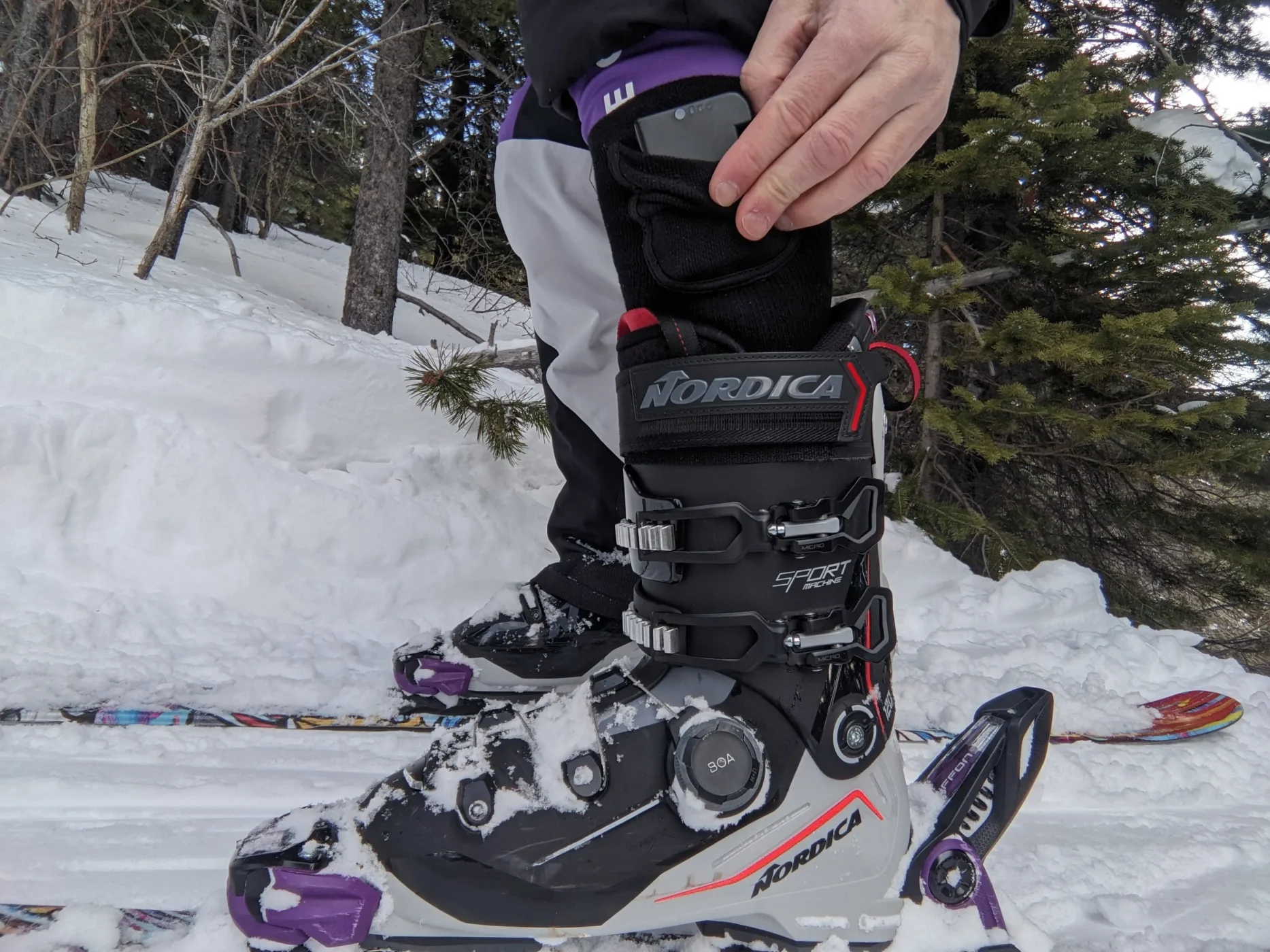 batterie-chaussettes-chauffantes-ski